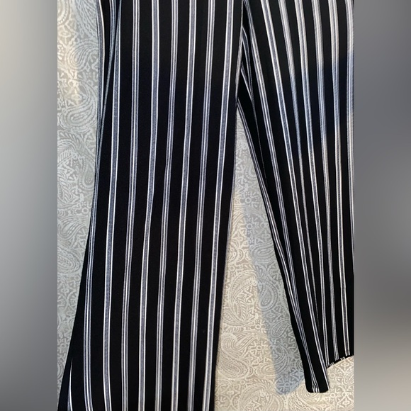 Almost famous Jumpsuit - Picture 10 of 10